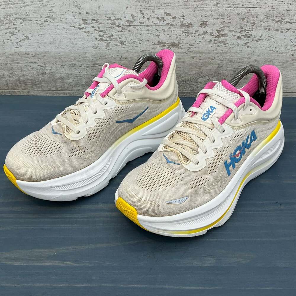 HOKA Women's Bondi 9 Running Shoes Size 9B Alabaster Birch